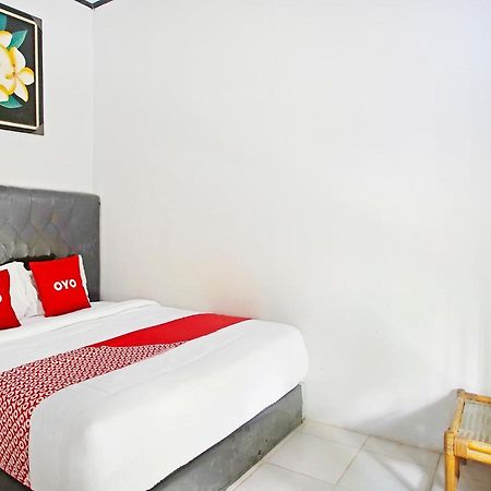 Oyo 90229 Fidel Caestro Homestay Kotadalem Εξωτερικό φωτογραφία