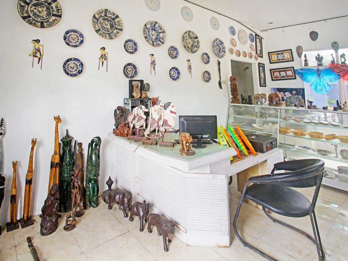 Oyo 90229 Fidel Caestro Homestay Kotadalem Εξωτερικό φωτογραφία
